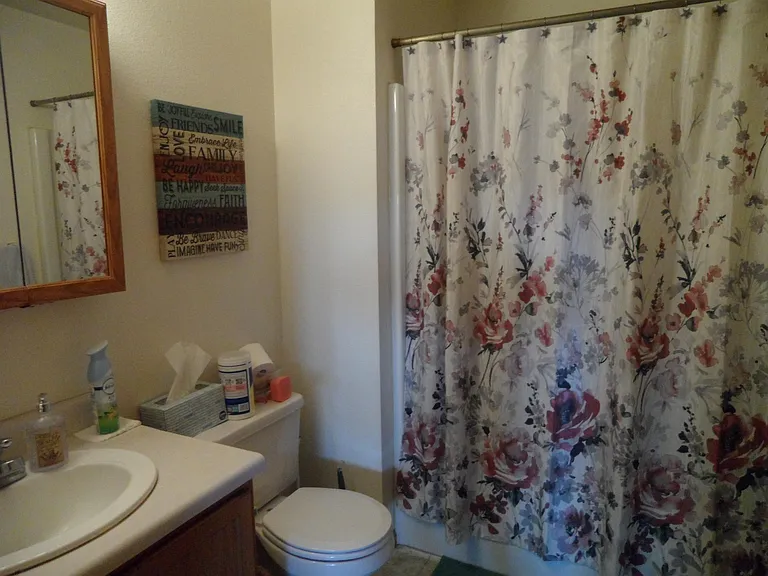 1435 Thaxton Ct #A — Photo 7