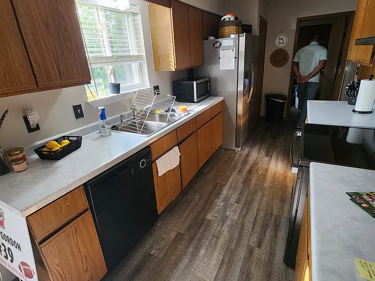 7212 Ashwood Ln — Photo 11
