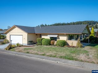 16205 SW King Charles Ave, King City, OR 97224
