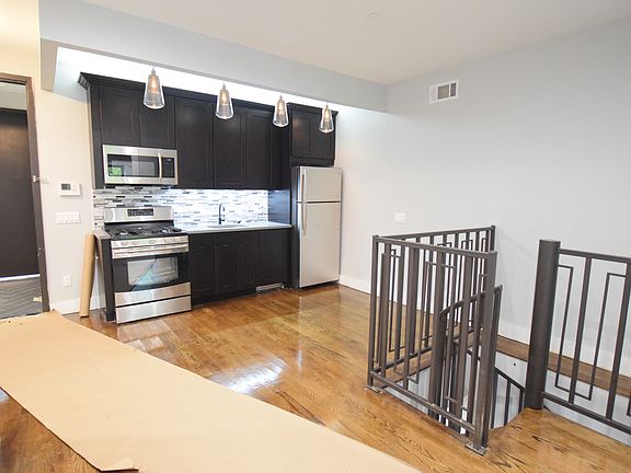 3rd image of 269 Linden St #Zzz
