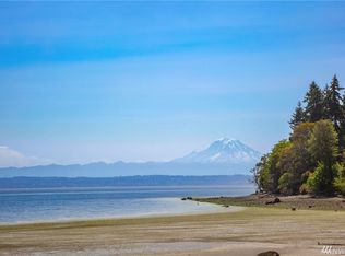 8727 SW Gorsuch Rd, Vashon, WA 98070