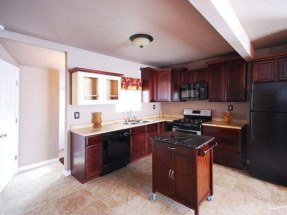 2nd image of 128 E Downington Ave