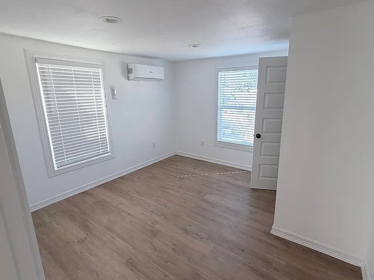 2617 Sam Wilson St — Photo 6