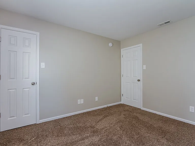 10714 Gathering Dr — Photo 12