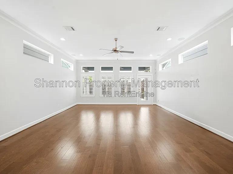 4208 Koehler St #A — Photo 7