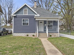 1037 W Monroe Ter, Springfield, MO 65806