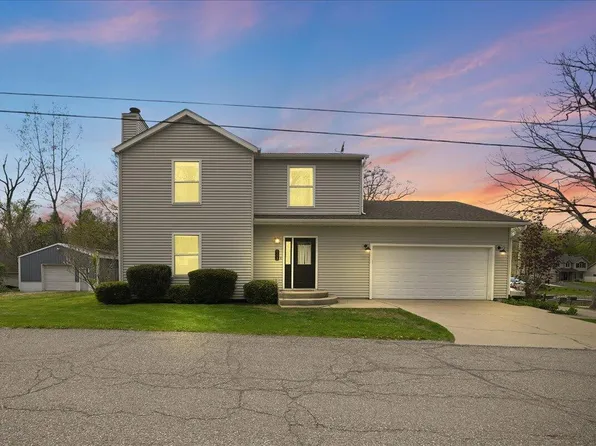 4209 Sumac Rd, Valparaiso, IN 46383