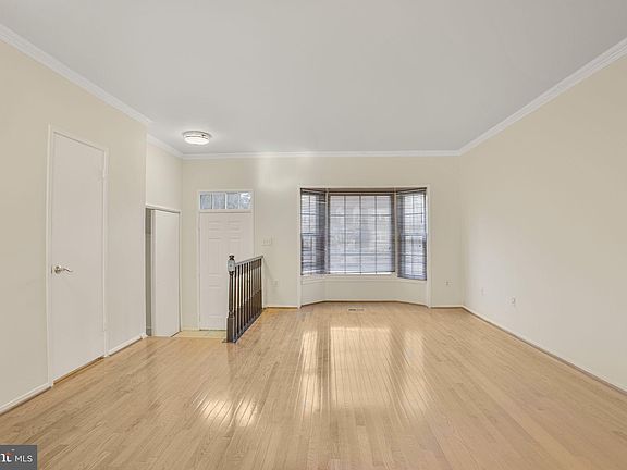 3rd image of 10446 Nolan Dr