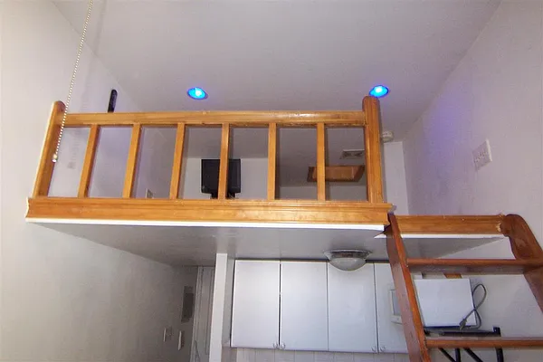 Rented by Susan Finkel, LREB | media 9