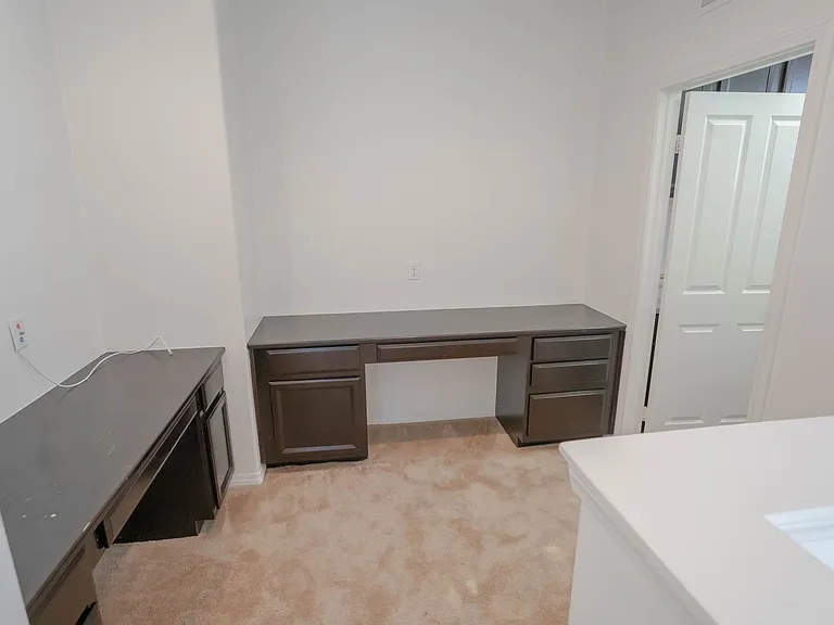 28341 Vista Del Rio Dr — Photo 10