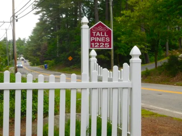 1225 Bodwell Rd, Manchester, NH