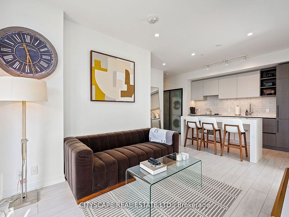 1st image of 55 Mercer St S #1802