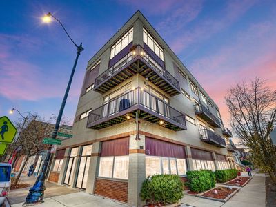 3069 W Armitage Ave APT 1S, Chicago, IL, 60647