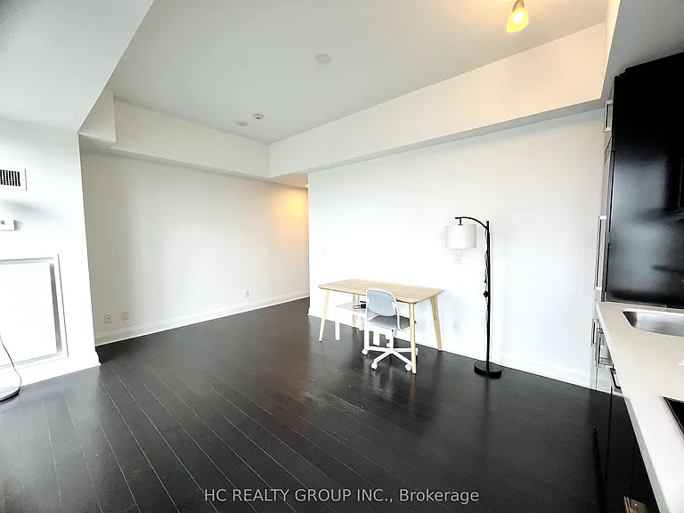 1080 Bay St #4406 — Photo 6