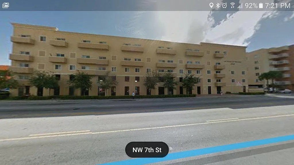 2 bed, 2.5 bath, 1100 sqft, $2,400 — Photo 1