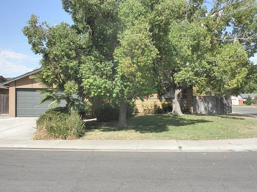 1st image of 4581 Cedarwood Way