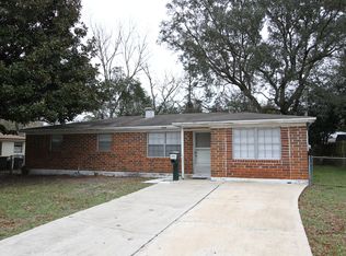 2857 Goldenrod Cir W, Jacksonville, FL 32246