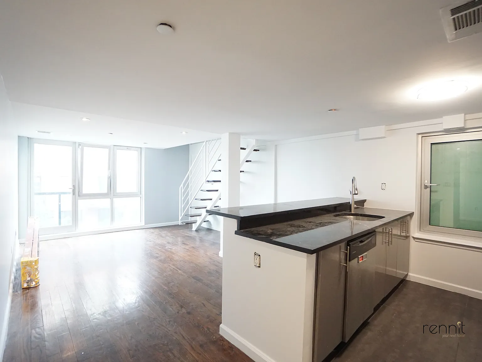 287 Mcguiness Boulevard — Photo 3