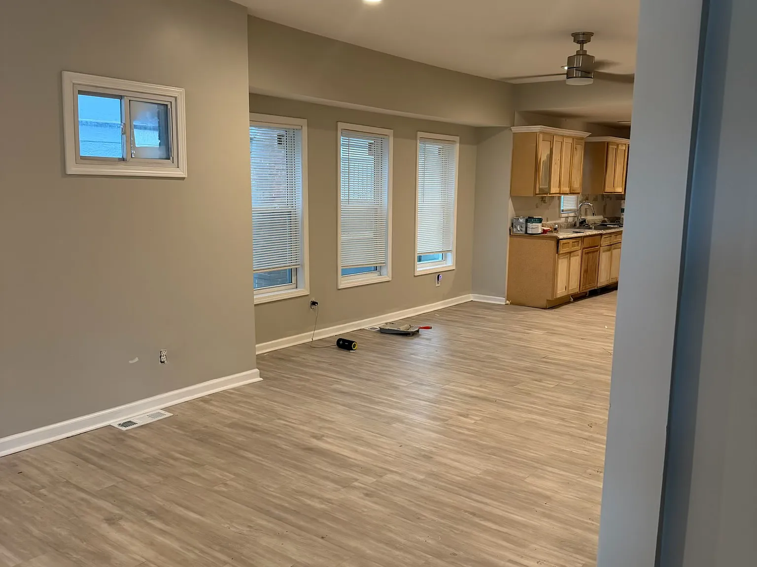 3 bed, 1600 sqft, $1,450 — Photo 2