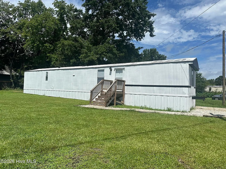 326 Carlson Dr