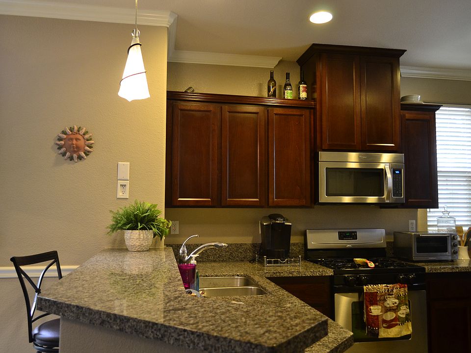 1st image of 8940 Cortina Cir