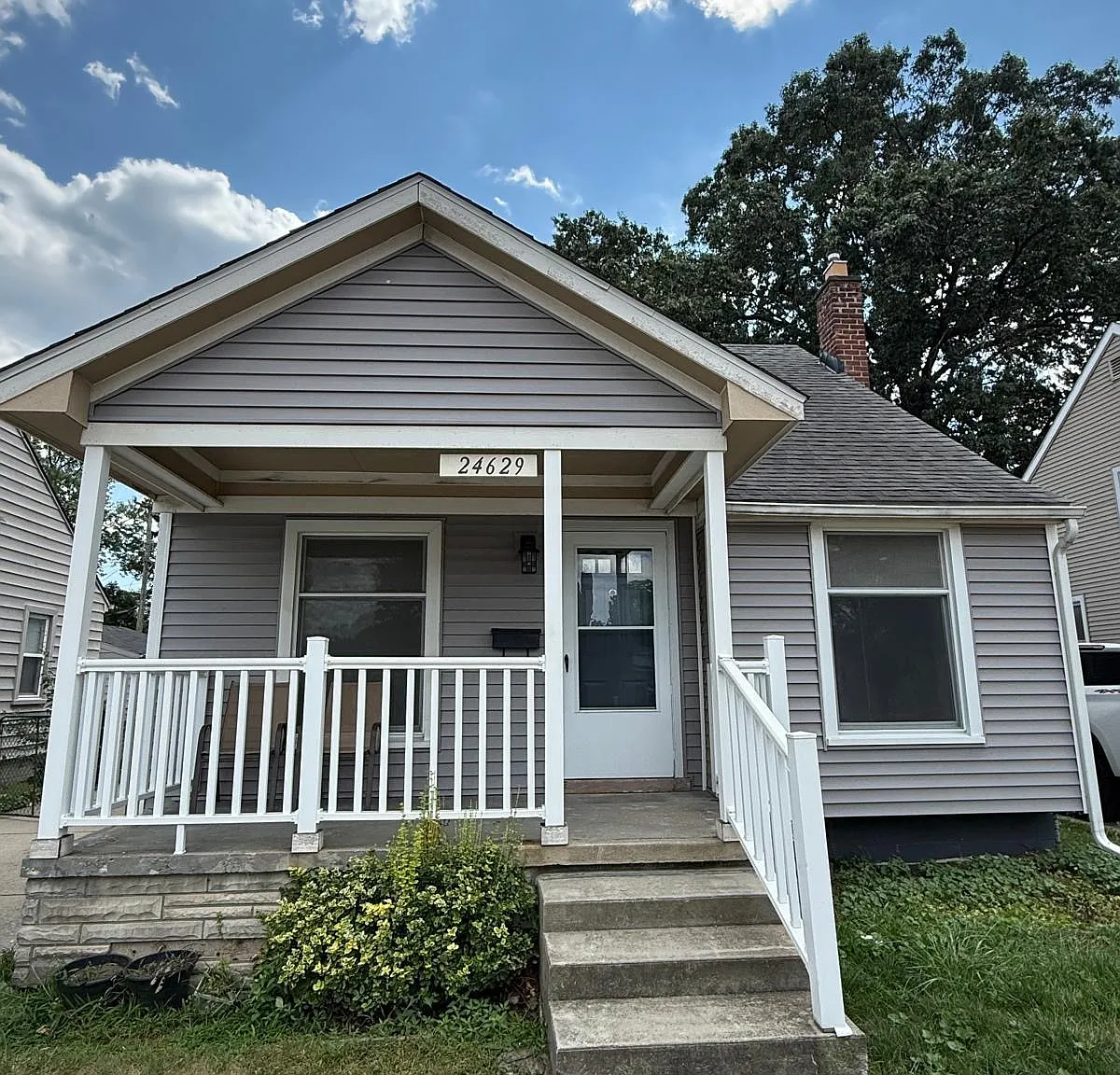 Cherry St, Dearborn — Photo 1