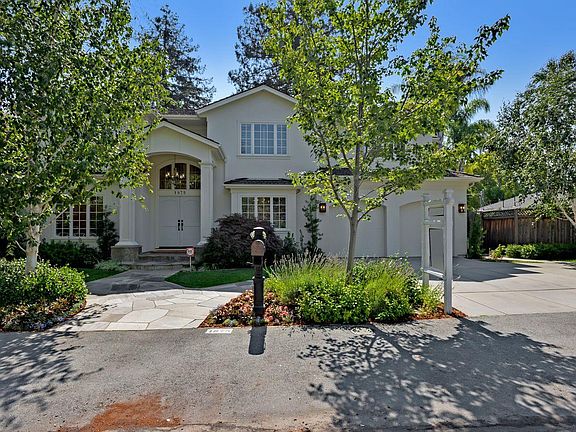 3rd image of 1875 White Oak Dr