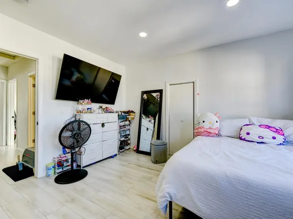 1215 80th Street image 16 of 18