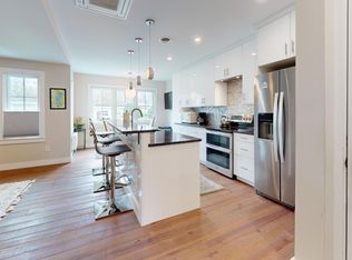 15 Carmichael Ave, Falmouth, ME 04105
