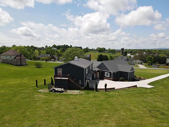 4th image of 107 Harmony Ln