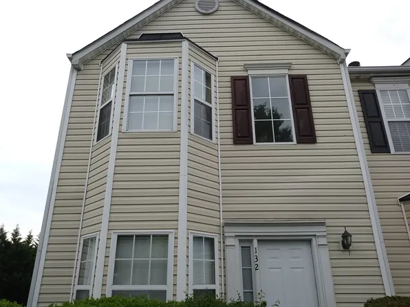 132 Benfield Cir, Cartersville, GA 30121