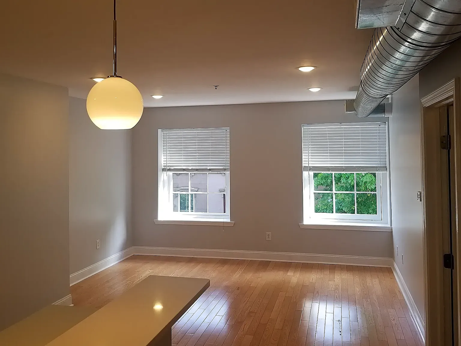 Spruce Street Apartments — Photo 4