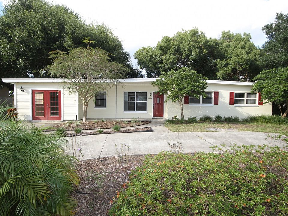 1st image of 1853 Barker Dr