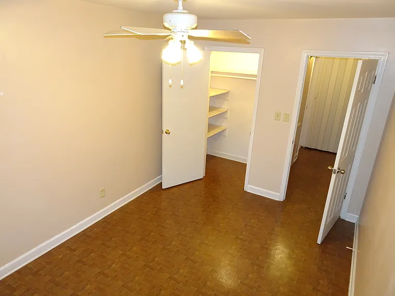 283 Lake Dr #A — Photo 8