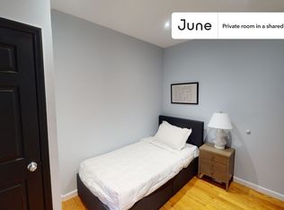225 W 109th St #53-C, New York, NY 10025