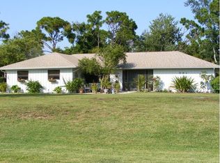 591 NE Town Ter, Jensen Beach, FL 34957