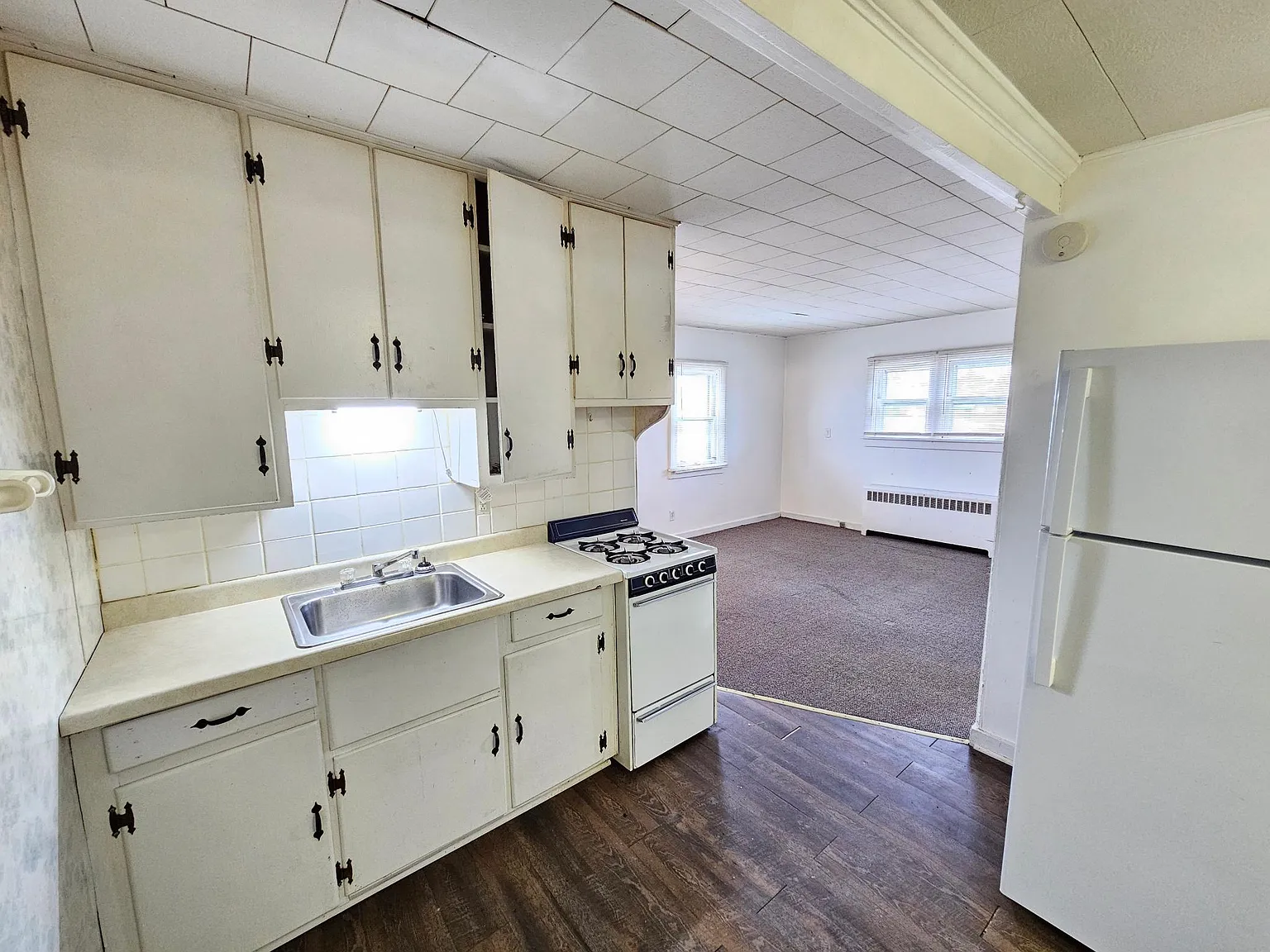 1 bed, 455 sqft, $680 — Photo 1