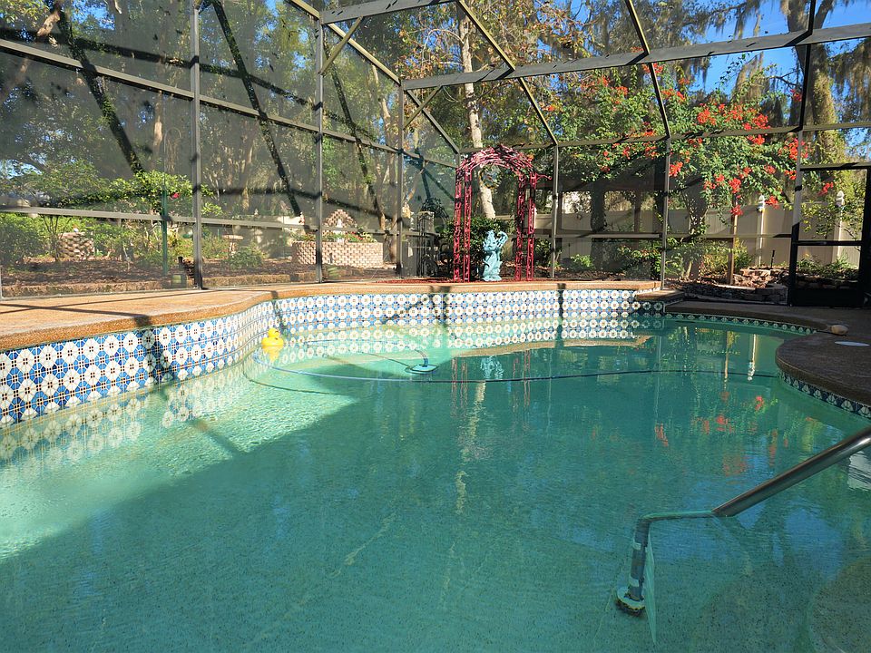 1st image of 452 Wilmington Cir