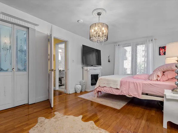 7401 Shore Road image 19 of 21