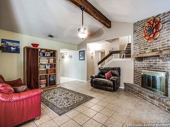 4th image of 8319 Echo Willow Dr