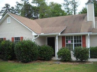 4947 McKinley Dr, Lula, GA 30554