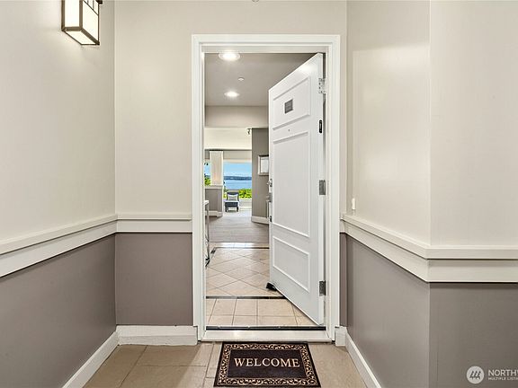 3rd image of 5404 Lake Washington Boulevard NE #B