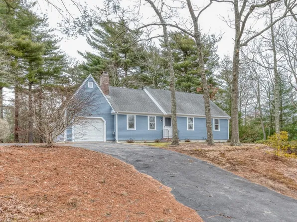 7 Juniper Drive, Mashpee, MA 02649