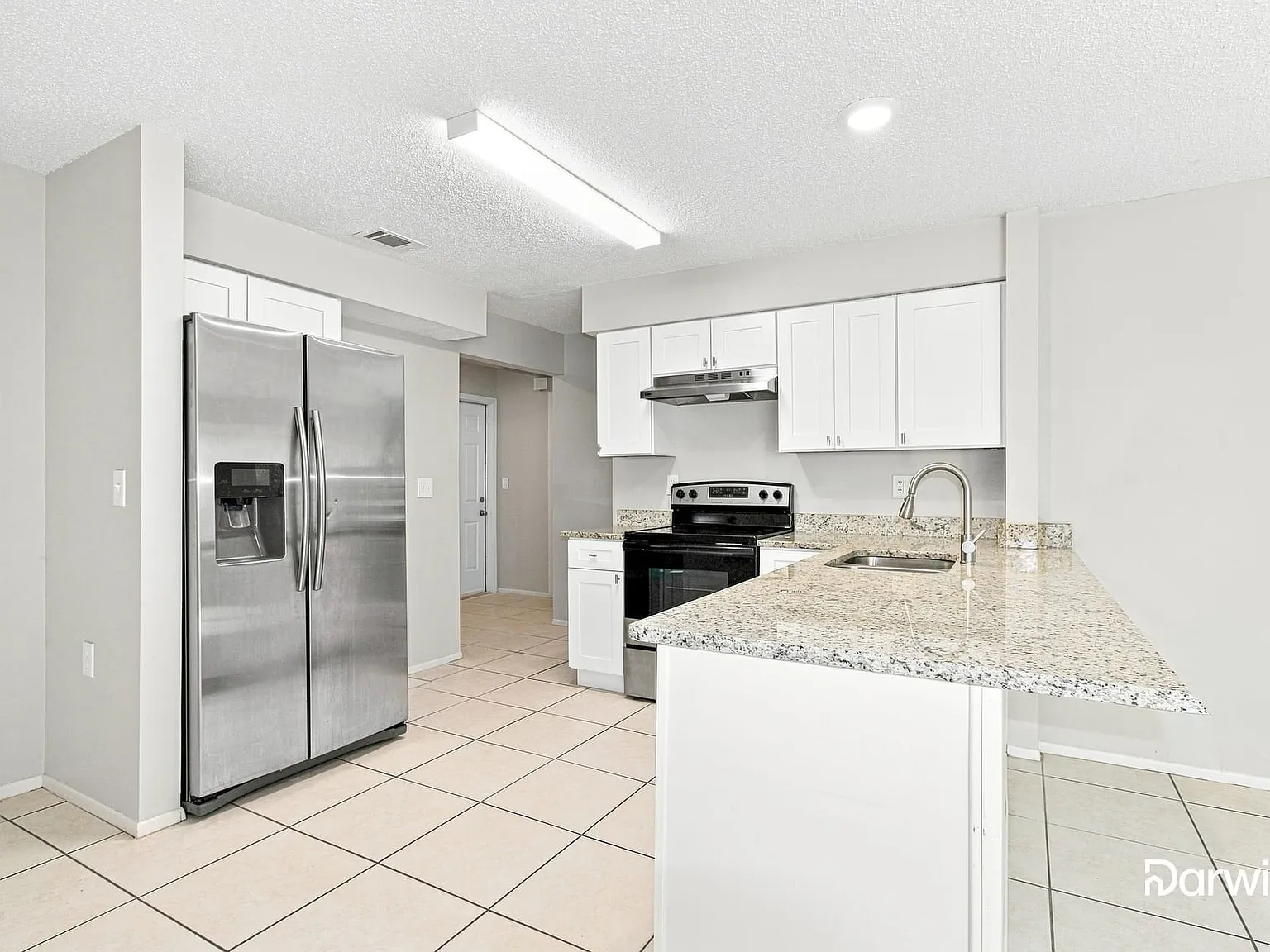 3 bed, 2.0 bath, 1262 sqft, $1,825 — Photo 3