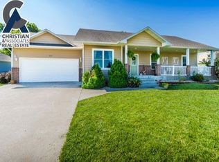 8622 Talon Dr, Manhattan, KS 66502