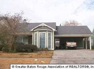 718 Fountain View Dr, Baton Rouge, LA 70820