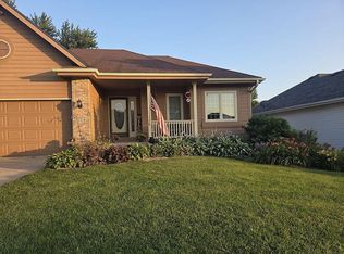 308 Marinda Dr, Council Bluffs, IA 51503