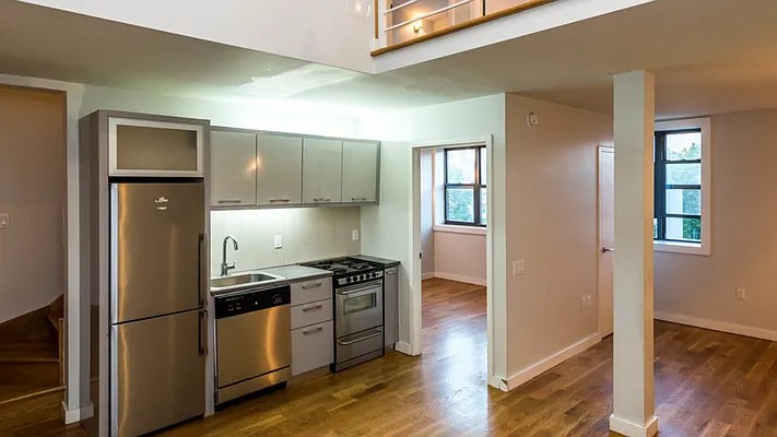 Rented by Nooklyn NYC LLC | media 47