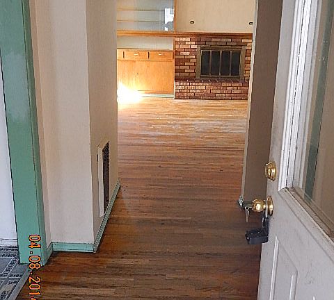 5th image of 808 W Margaret St