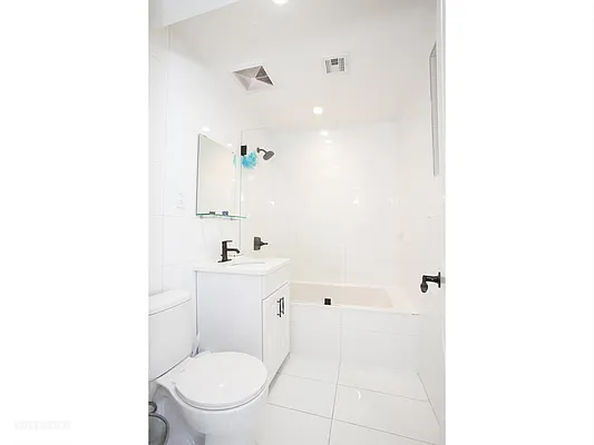 Rented by Corcoran | media 24